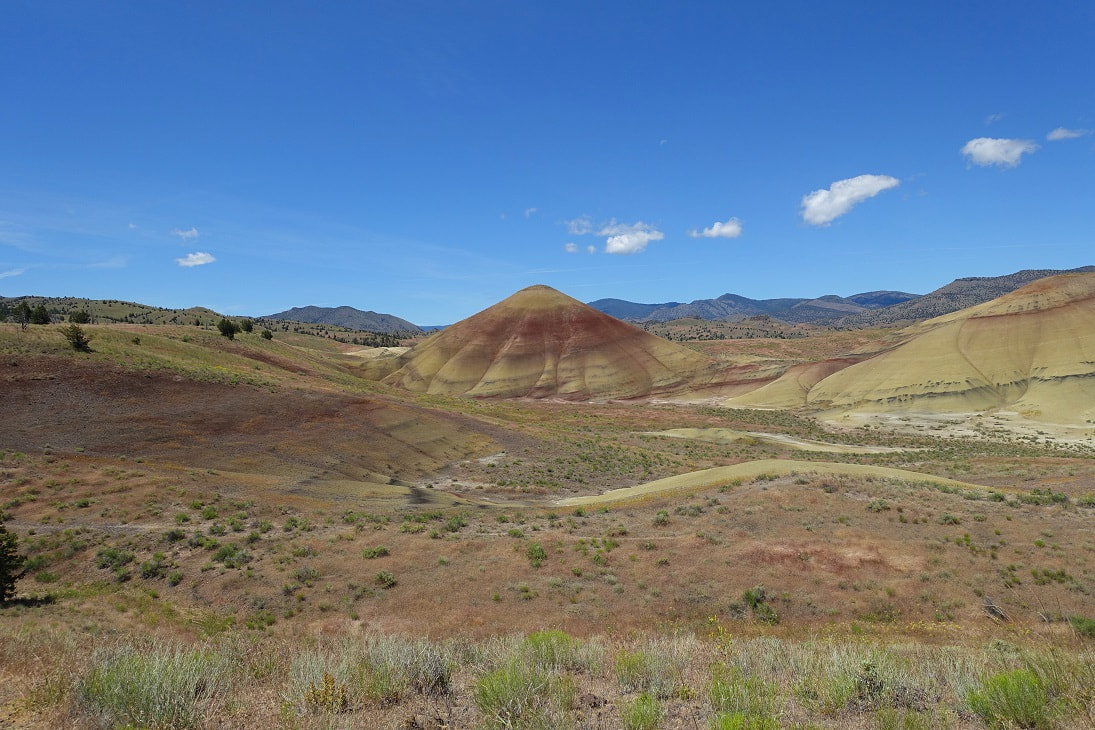 Summer at the Painted Hills of Oregon, Mitchell